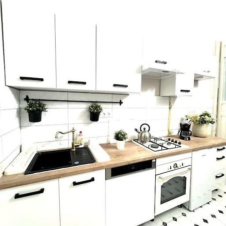 L3 City Centre Stylish Flat Ac Budapest Ngoại thất bức ảnh